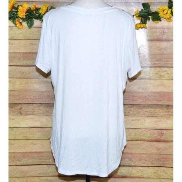 Lot Of 4 Ladies Pullover T-Shirts Size XL Short Sleeve Stretch Red Black Gray Wh - Picture 7 of 12